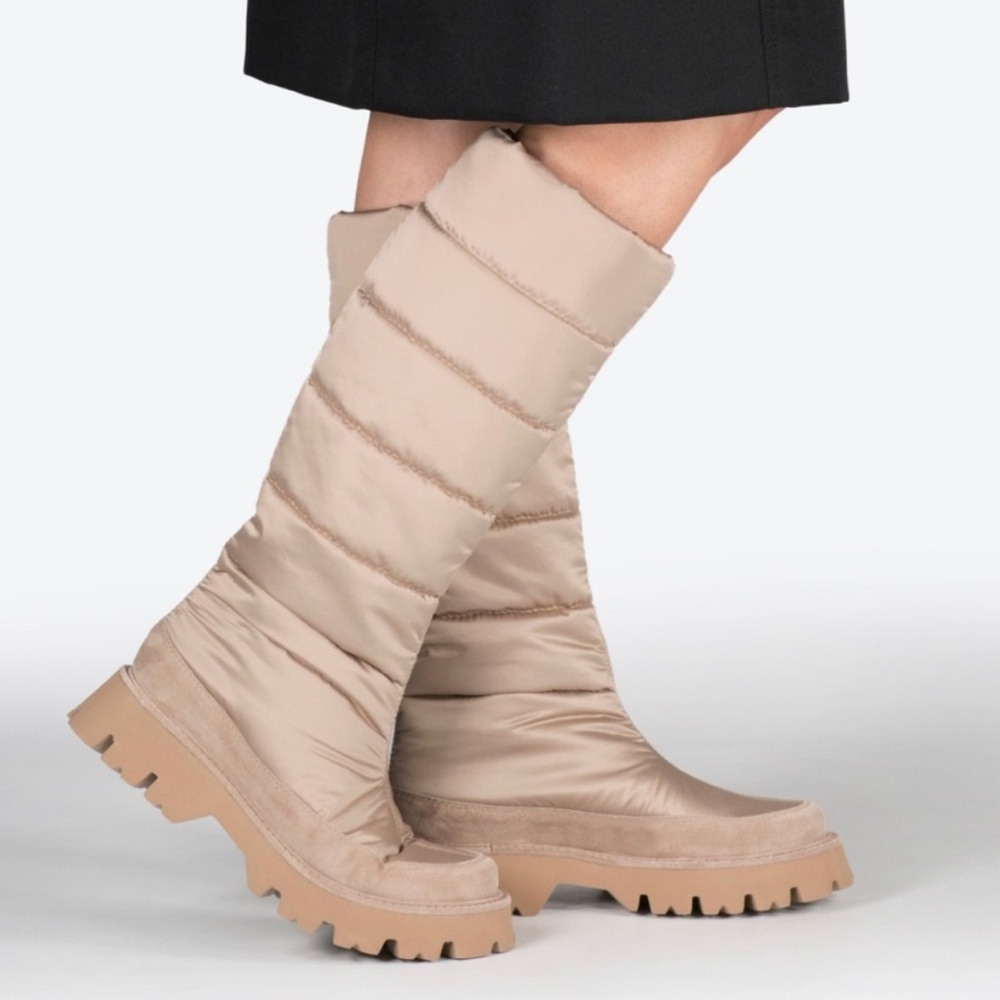 Pedro Garcia taupe puffer pull on winter weather boots with suede detail size 10